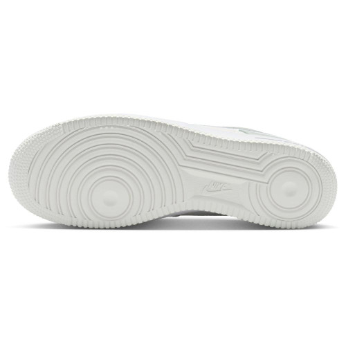 Nike Air Force 1 '07 LV8
